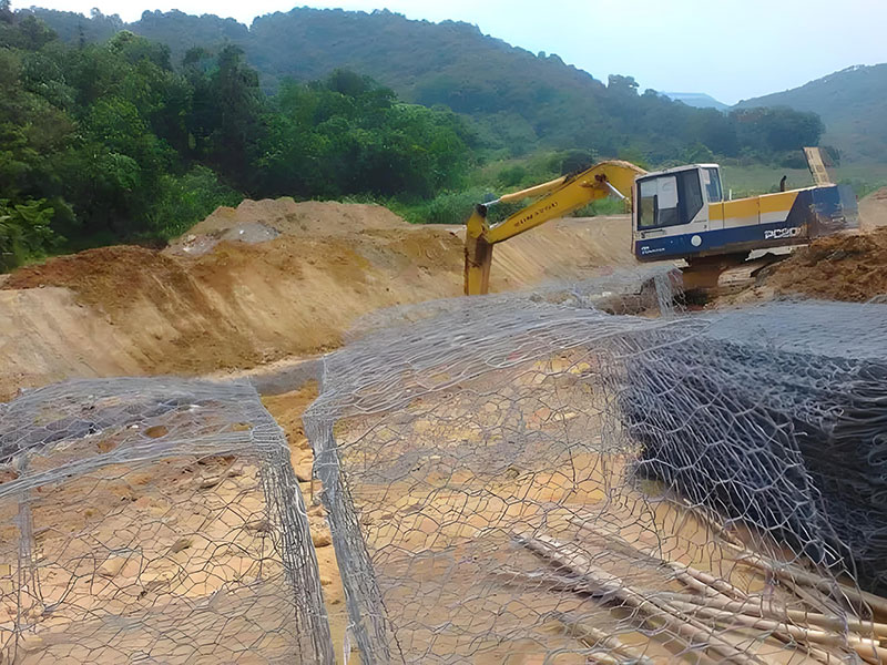 河道治理格宾网.jpg